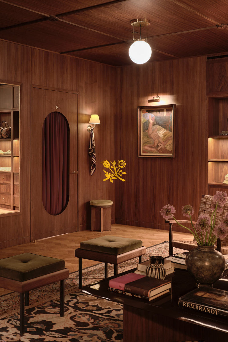 ALD 224 Mulberry storefront