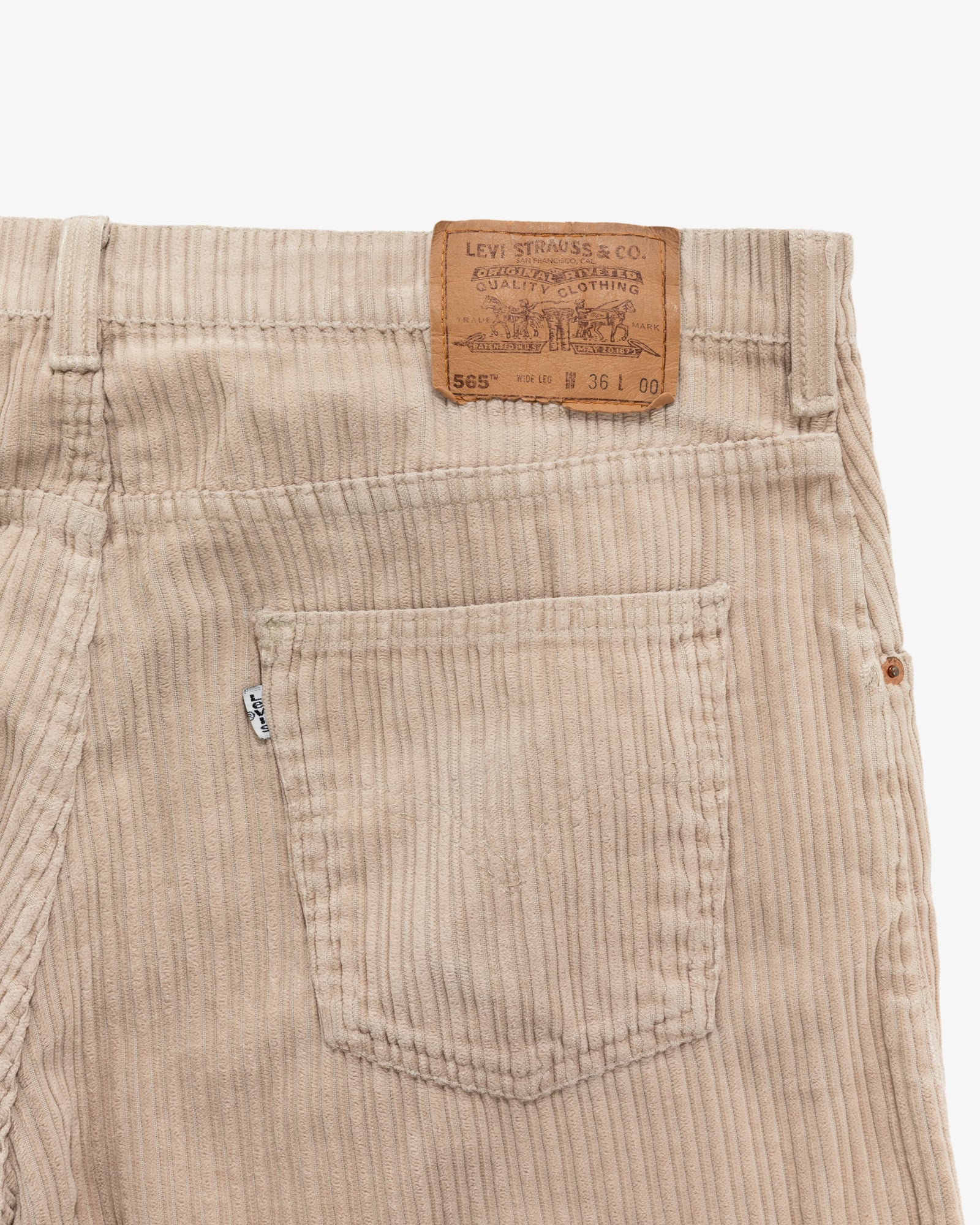 Vintage Levi's 565 Shorts