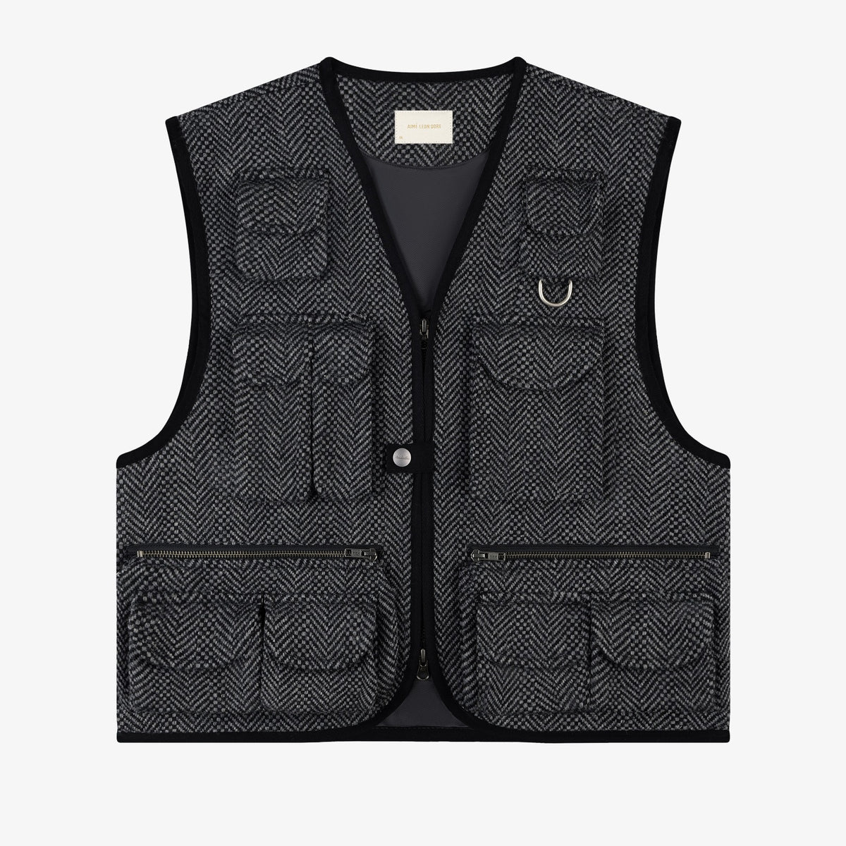 AimeLeonDore6900d590d66de46900