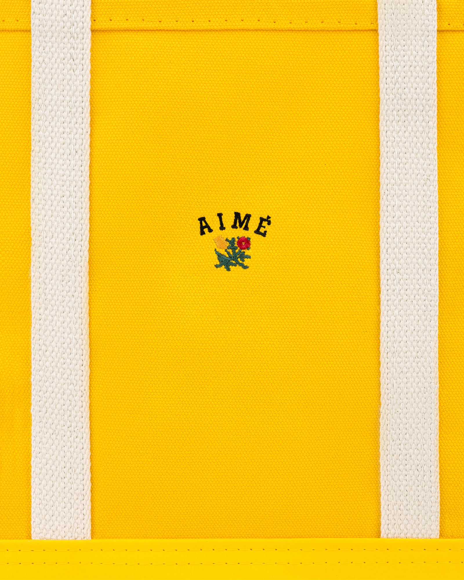 Small Crest Canvas Tote – Aimé Leon Dore