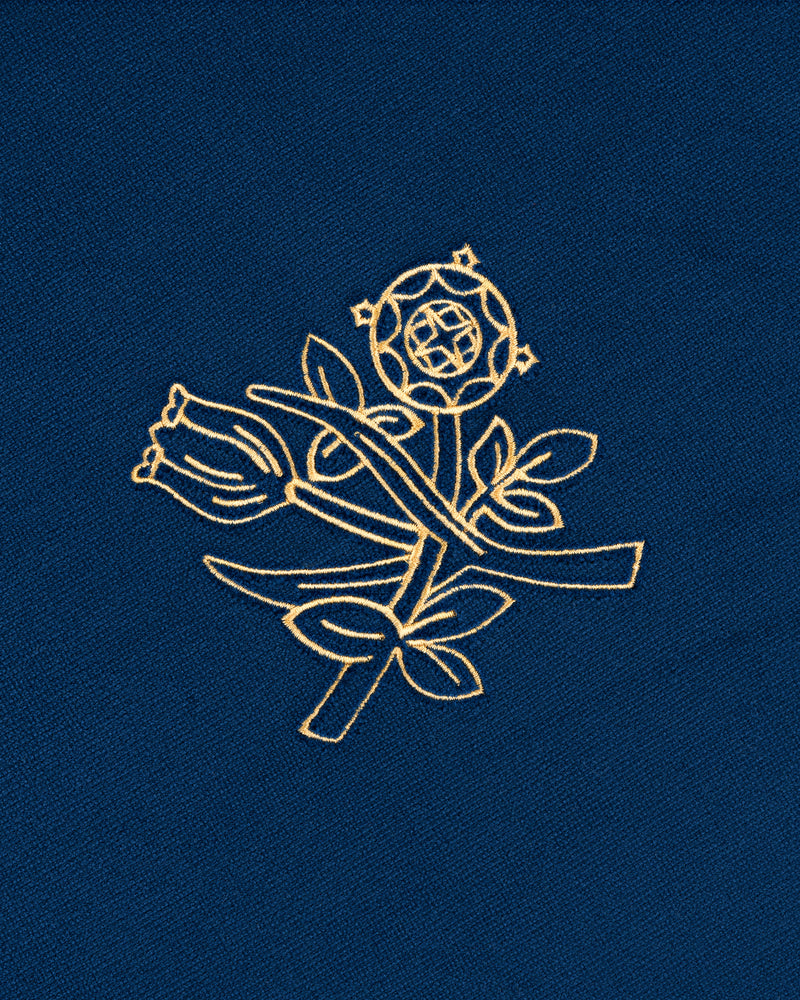 Queens Crest Throw Pillow