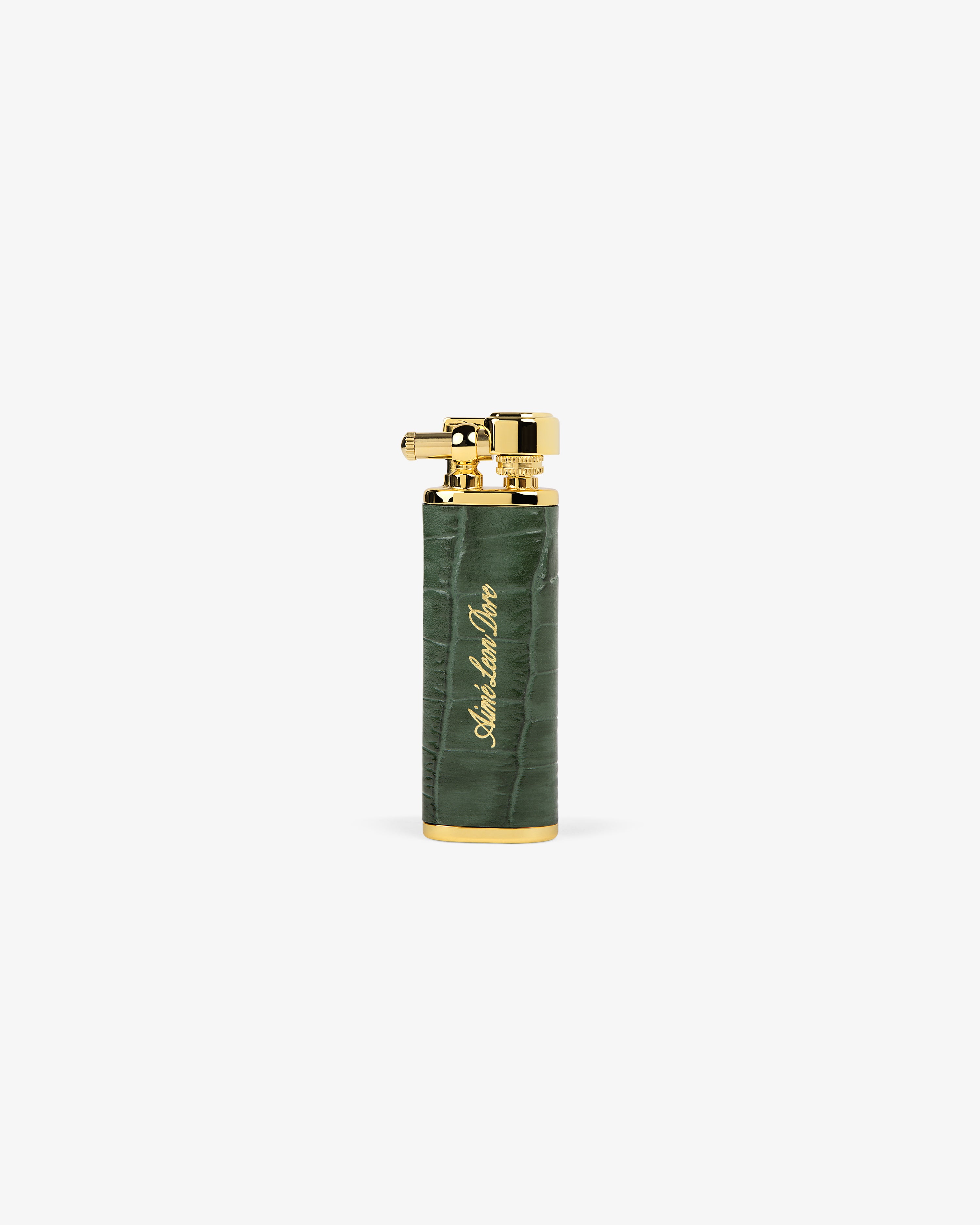 Queens Crest Croc Lighter