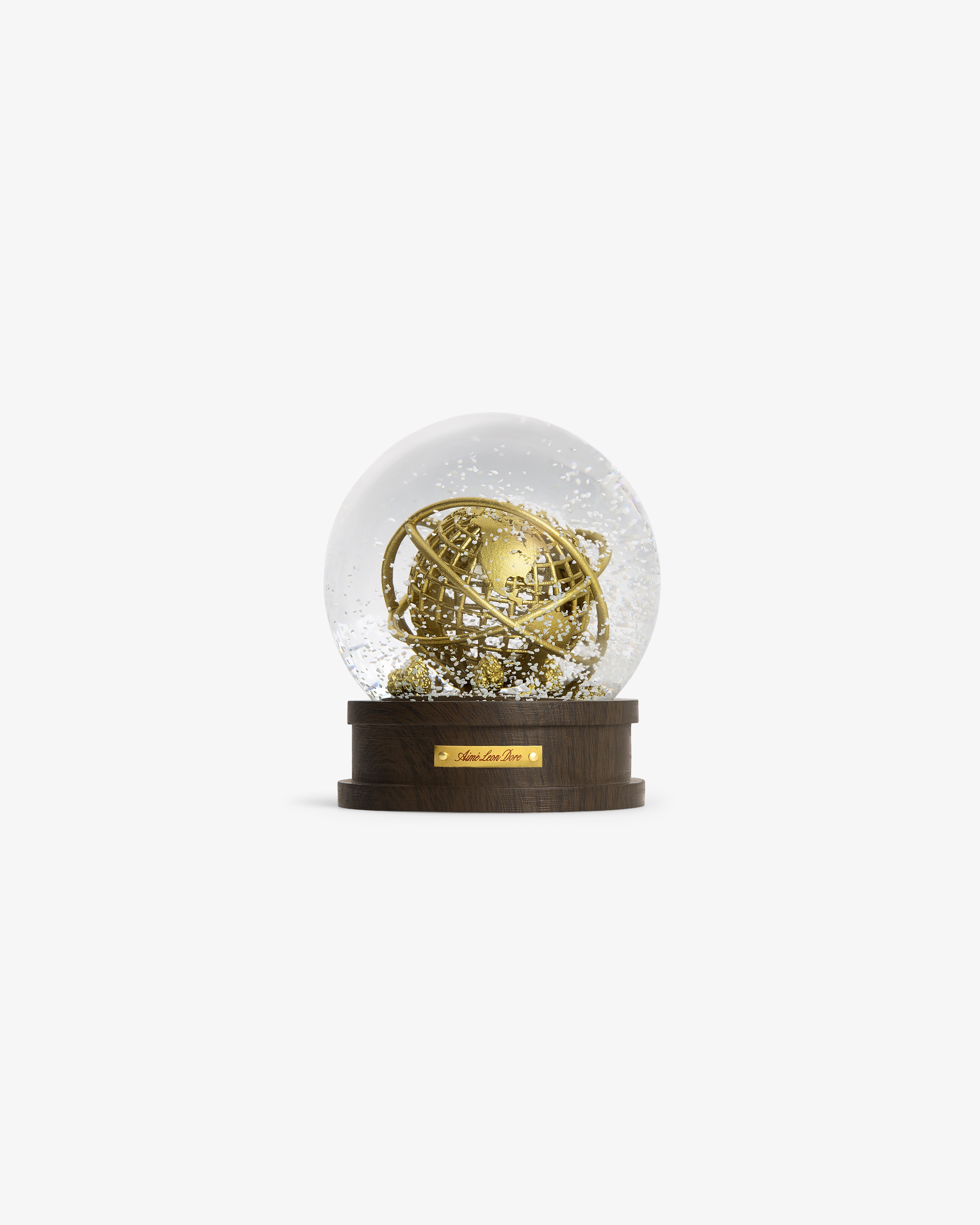 Unisphere Snow Globe