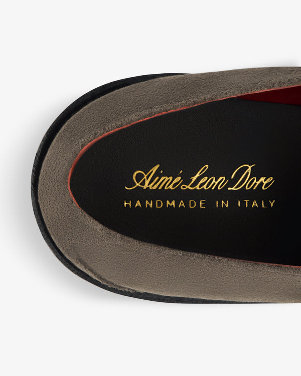 Suede Lug Sole Derby