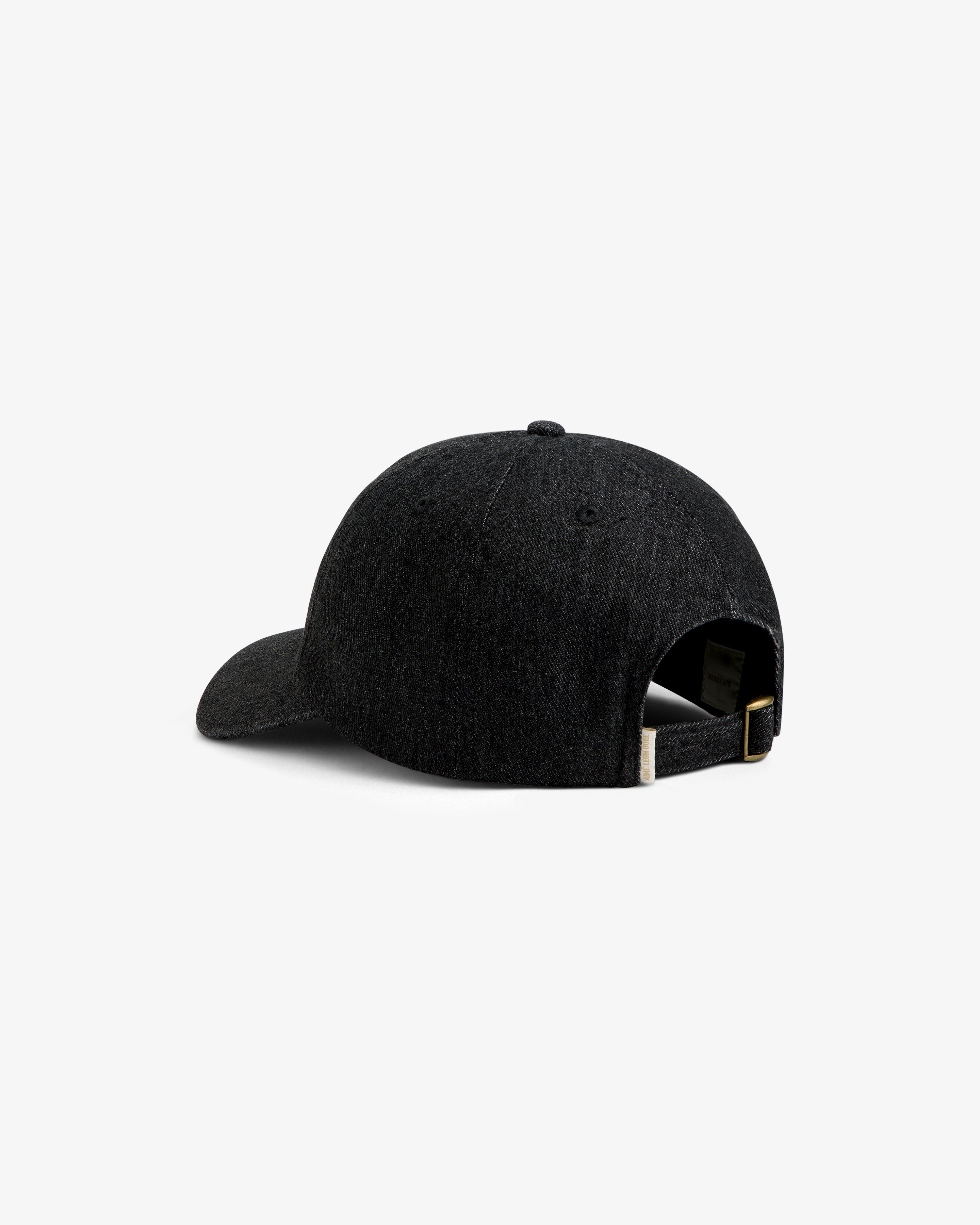 Aimé Retriever Hat in dark grey featuring an adjustable strap with a gold-tone buckle at the back.