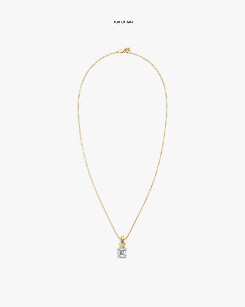 14Kt Gold Crest Gemstone Pendant on a box chain, showcased against a plain white background.