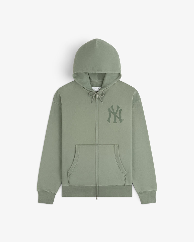 Yankees Washed Full-Zip Hoodie in light green with front pockets and NY Yankees logo on chest, shown flat on white.