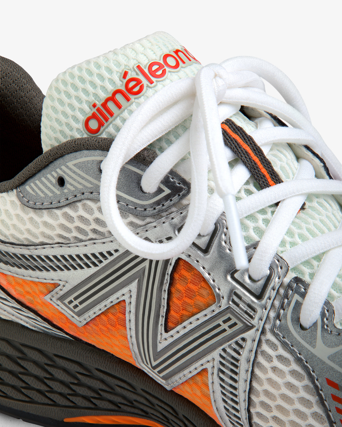 ALD / New Balance 860v2 – Aimé Leon Dore