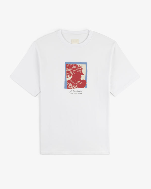 Fassianos Portrait Tee: White t-shirt with red & blue woman's profile and "A l’air mer" text on front.