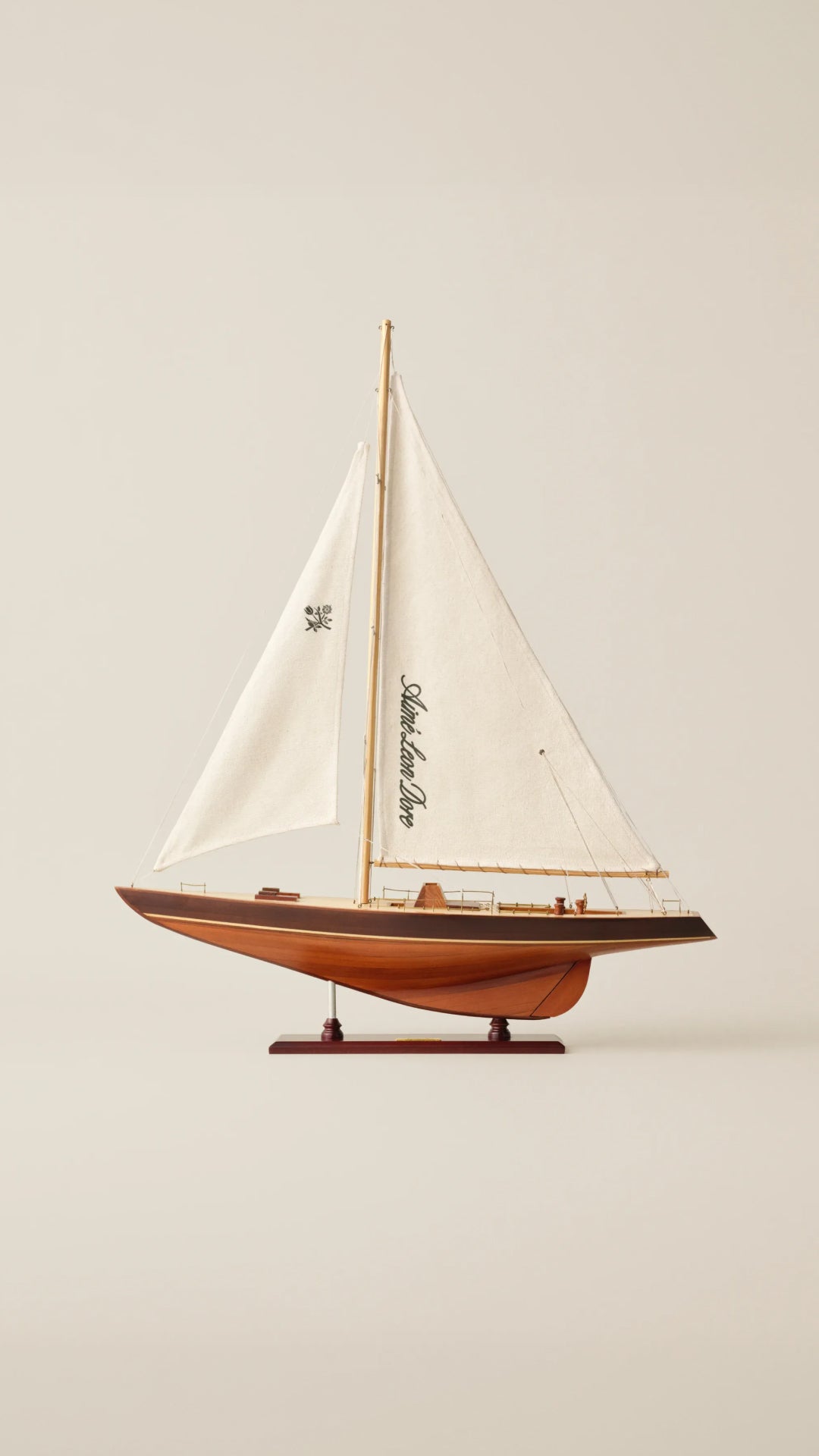 Aimé Leon Dore, brand website product image