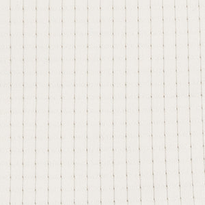 Color: Coconut milk