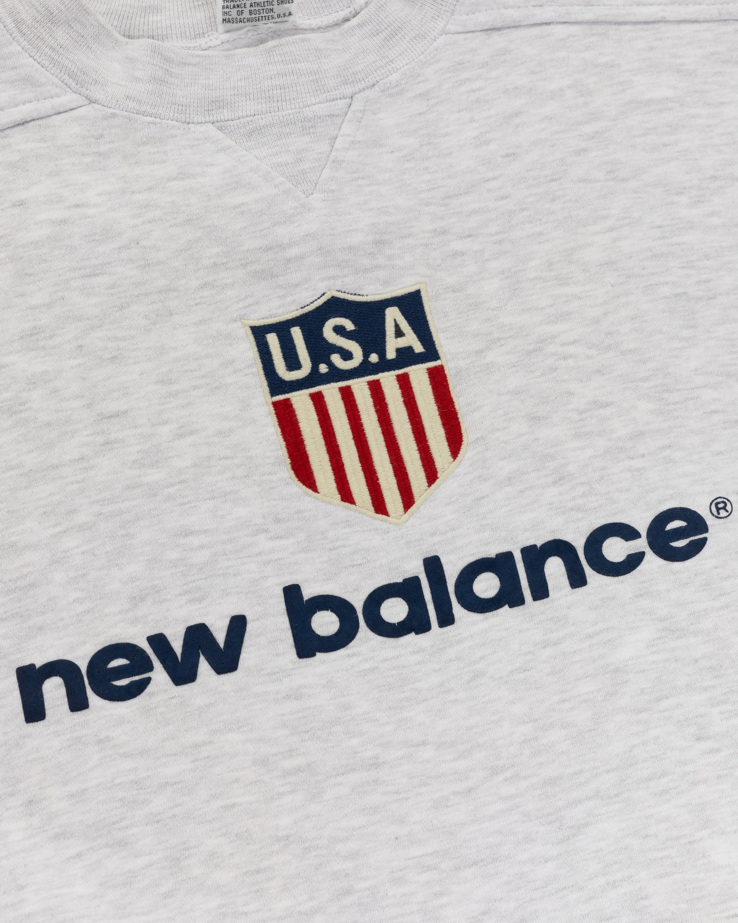 Vintage New Balance Graphic Crewneck Sweatshirt